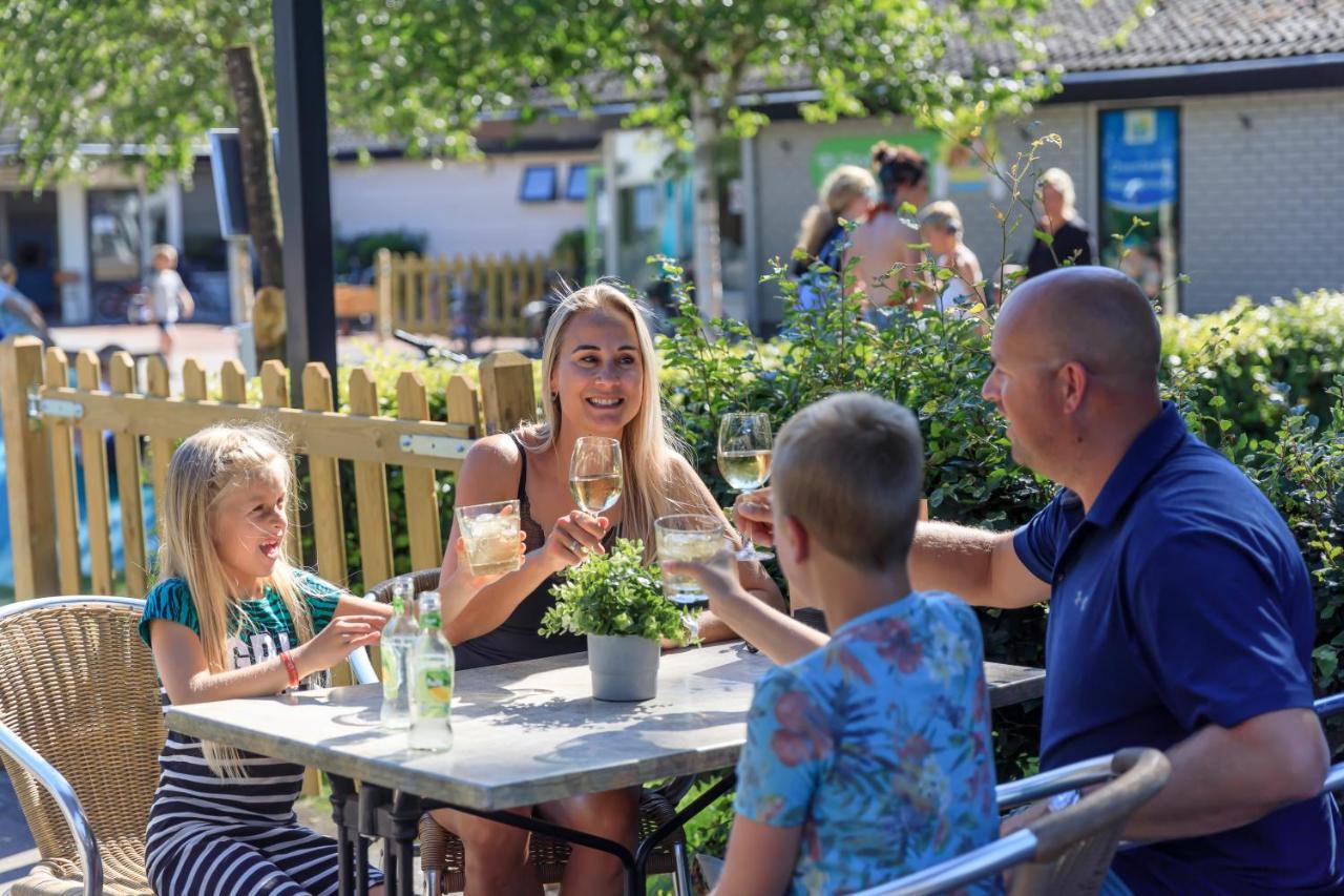 Rcn Vakantiepark De Roggeberg Appelscha Exterior foto